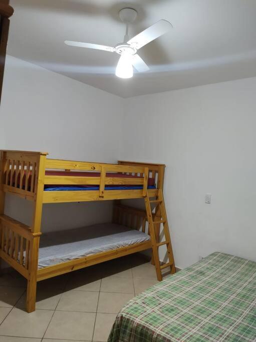 Lindo Sobrado No Condominio Бертиога Экстерьер фото
